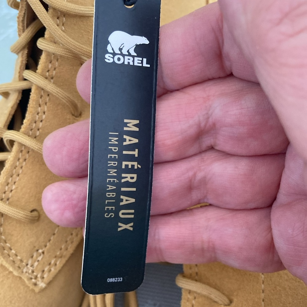 Waterproof Sorel Suede Boots - Picture 6 of 9